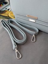 Жіноча сумка з екошкіри з клапаном та двома ремінцями INNOE 3548810-1 Блакитний
