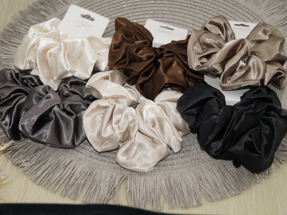 Резинки для волосся. Об'ємні. 11 см.