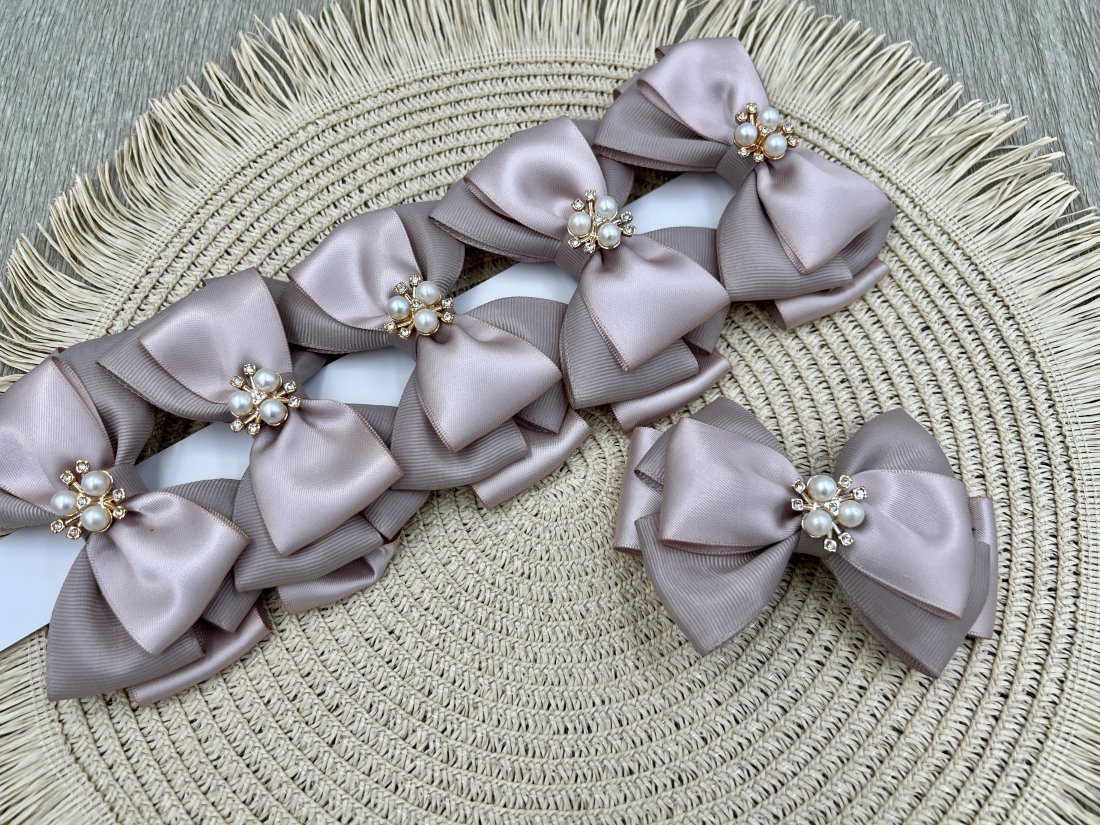 Бантики на затиску какао