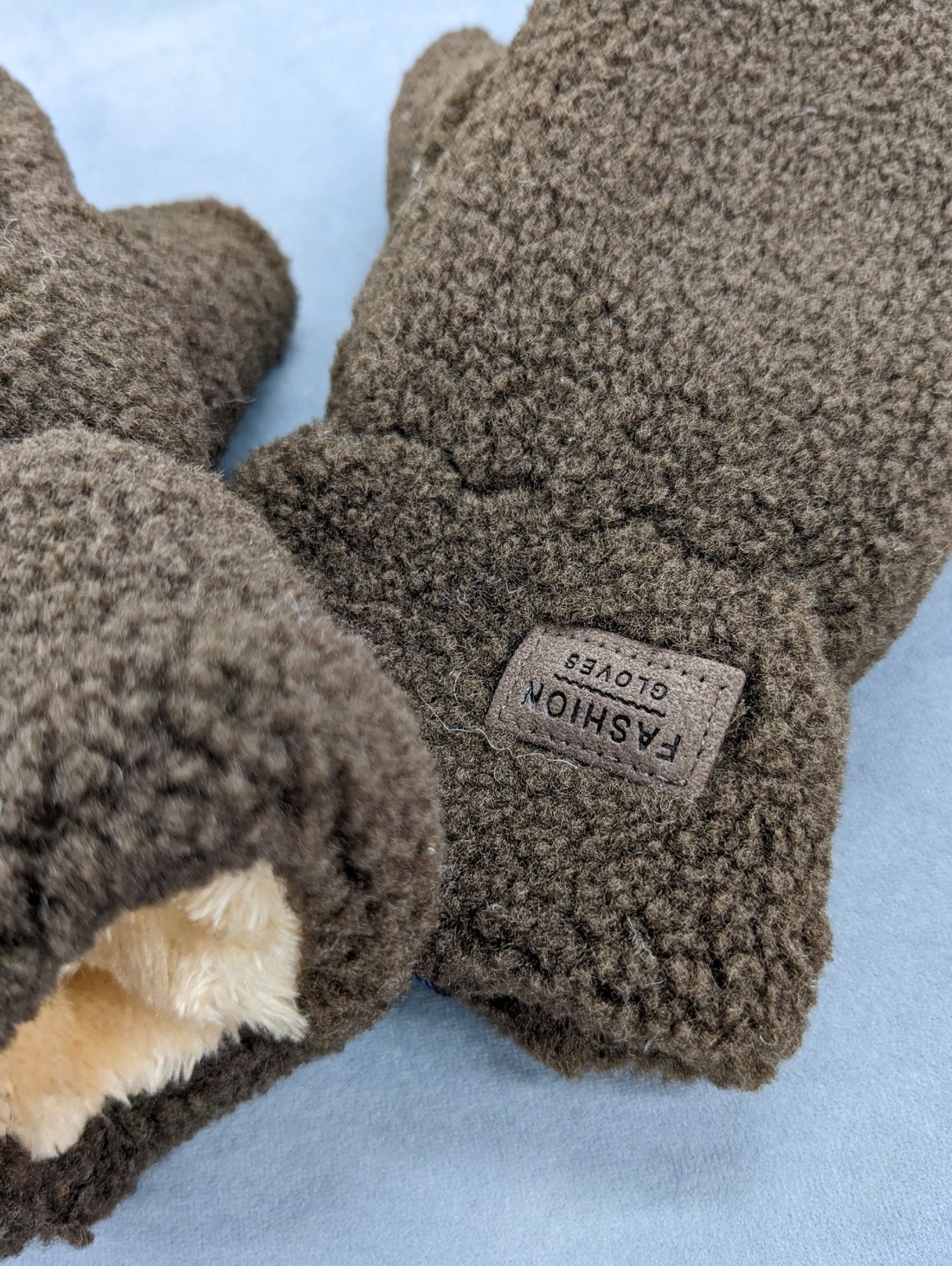 М’які рукавиці з ефектом плюшу — комфорт і стиль для холодних днів INNOE 85005-3 Шоколадний