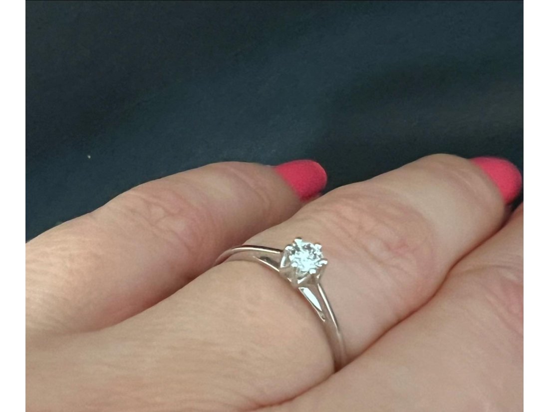 Каблучка з діамантом - Фото2 Каблучка з діамантом - Багира