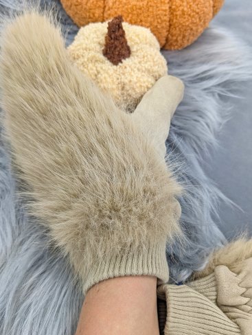 Зимові хутряні рукавички у стилі люкс INNOE 85005-1 Бежевий - Купити