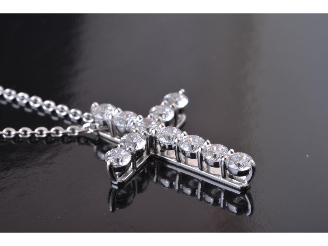 Кольє з хрестиком у стилі Tiffany &Co