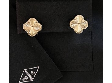 Сережки у стилі Van Cleef з алмазною гранню - Фото Сережки у стилі Van Cleef з алмазною гранню - Купити