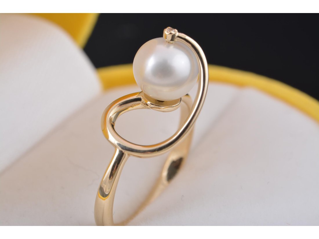 Каблучка з перлиною - Багира