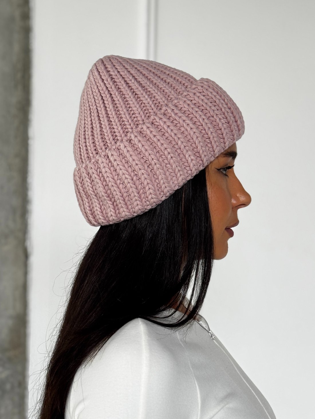 Жіноча шапка на флісі з трендовим дизайном INNOE 950234-1 Світло-пудровий