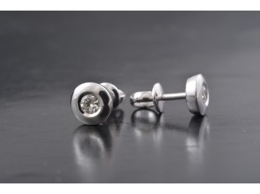 Пусет із діамантами біле золото - Купити