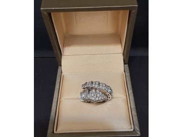 Каблучка з діамантами - Фото Каблучка з діамантами - Купити