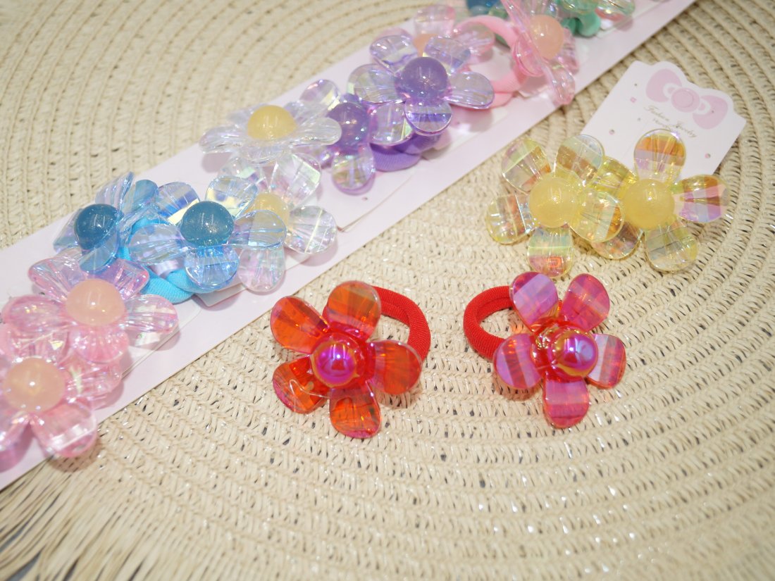 Дитячі резинки для волосся.