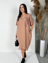 Неймовірна сукня оверсайз довжини міді з дизайнерською вишивкою 270341-4