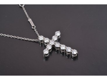 Хрестик із діамантами у стилі Graff - Купити