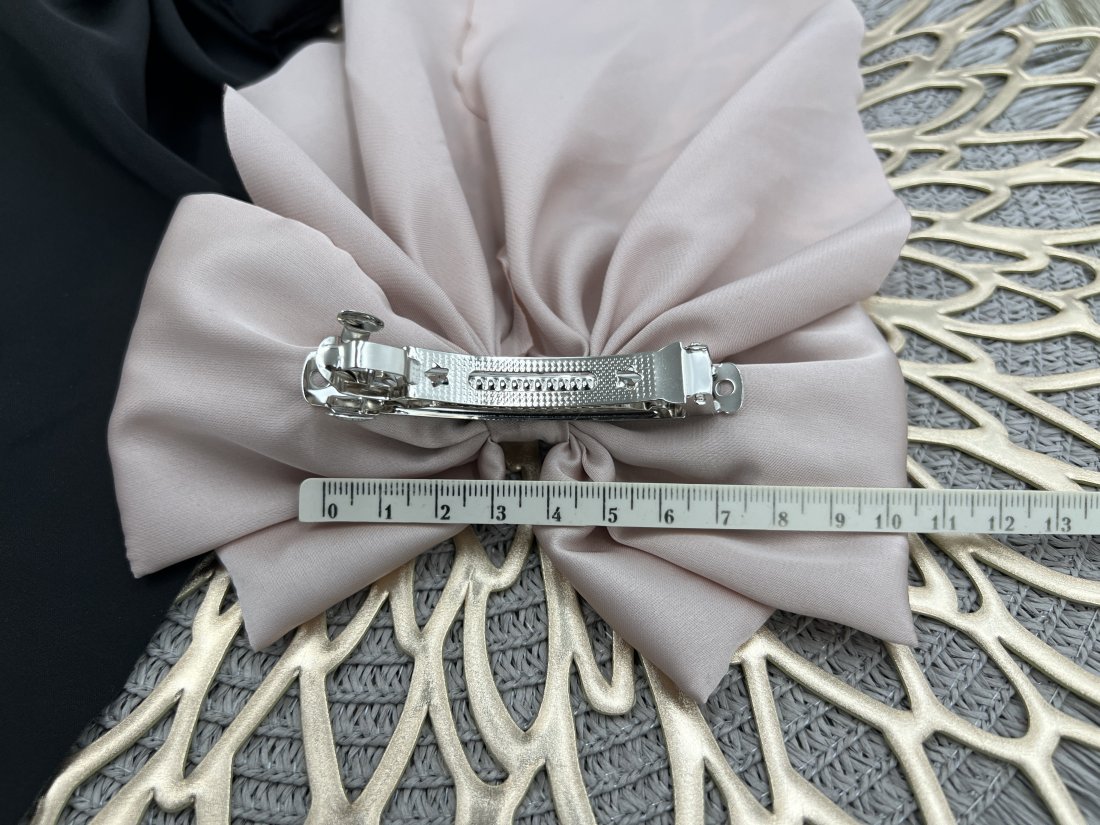 Бантики для волосся. На автоматі. - Купити