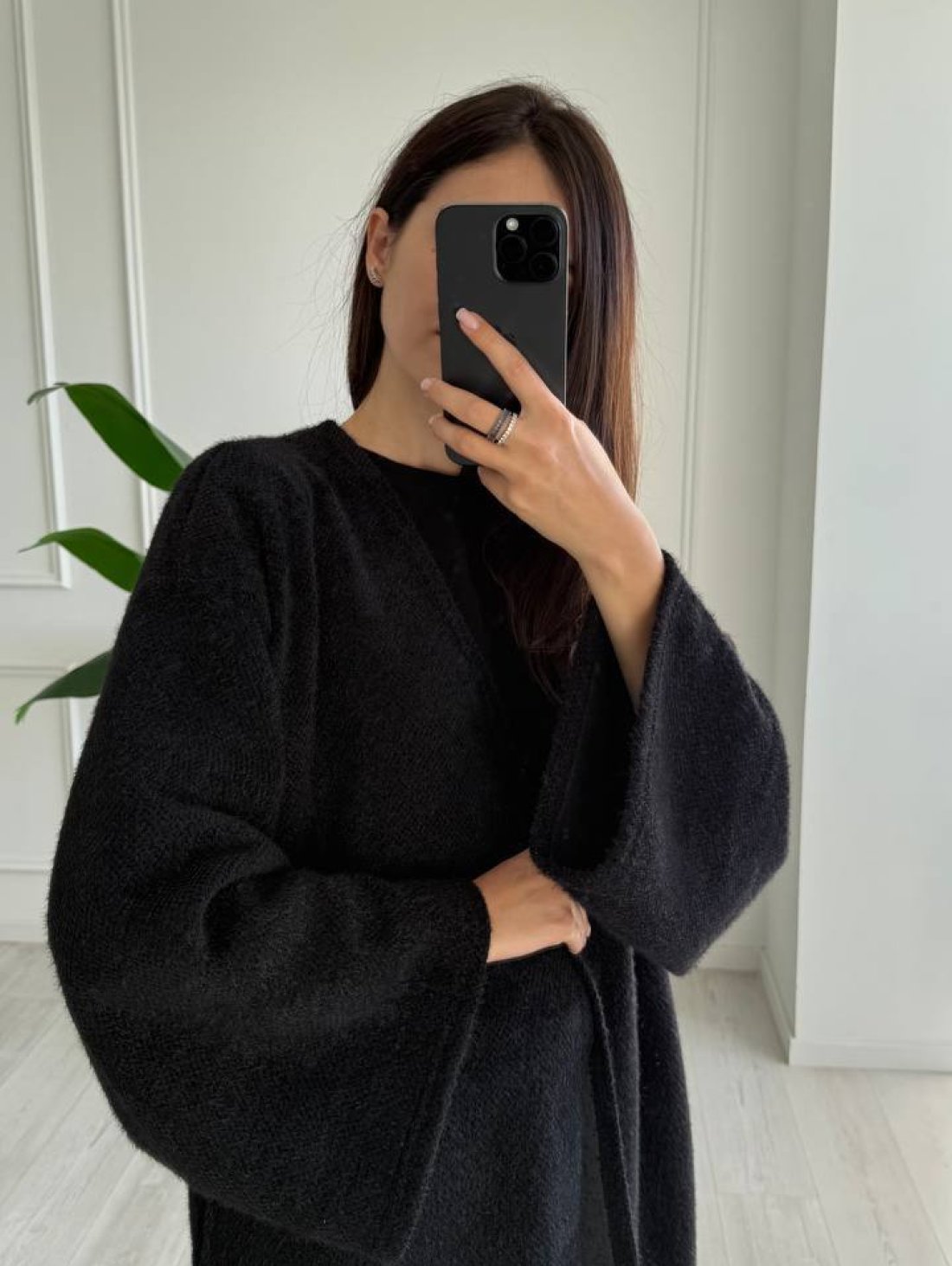 Універсальний подовжений кардиган з люрексом INNOE 300062-1 Чорний - Купити