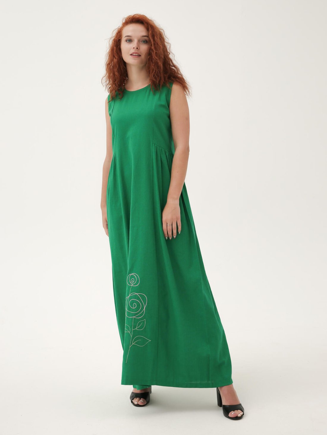 Довга лляна сукня із вишивкою "Троянди" 270189 - Купити