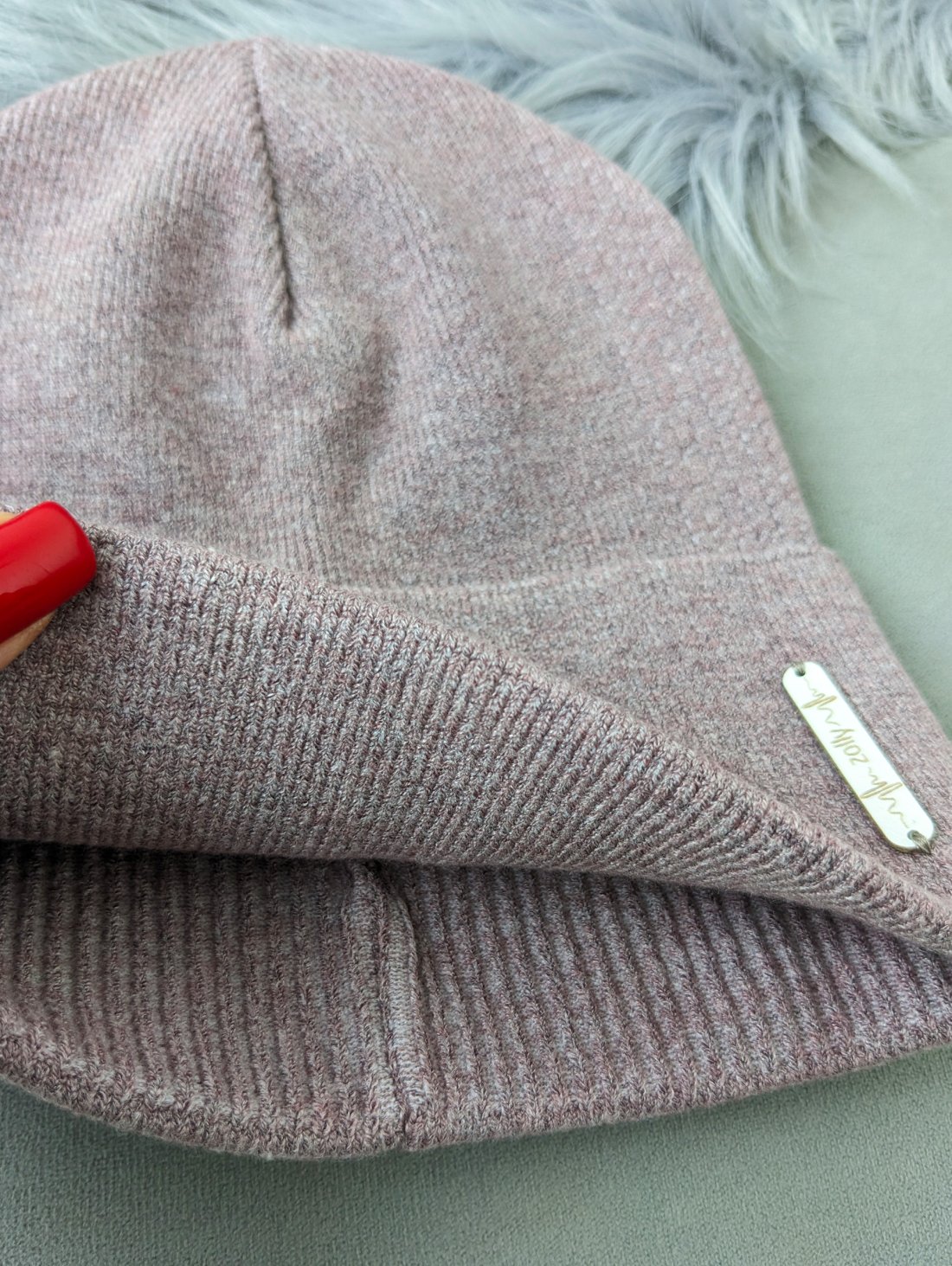 Універсальна шапка для осені та зими INNOE 950251-1 Капучино