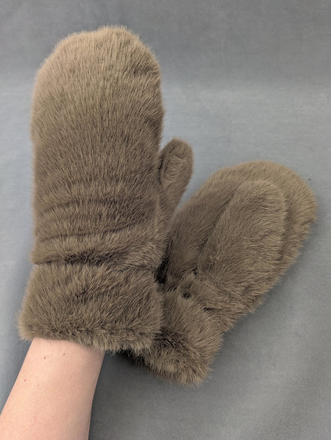 Жіночі теплі хутряні рукавиці Taupe INNOE 85005-2 Тауп - Купити