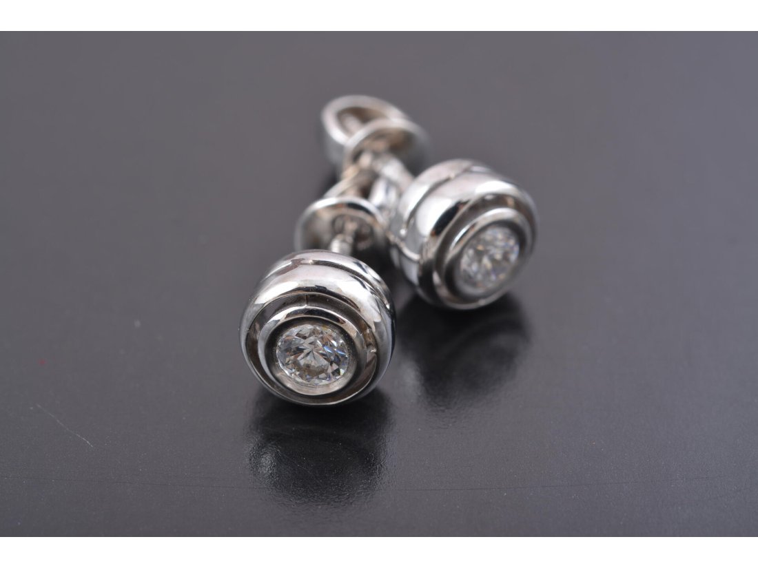 Сережки-пусети