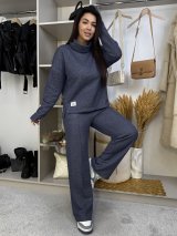 Жіночий трикотажний костюм oversize з люрексом і прямими брюками INNOE 210366-5Темно-синій