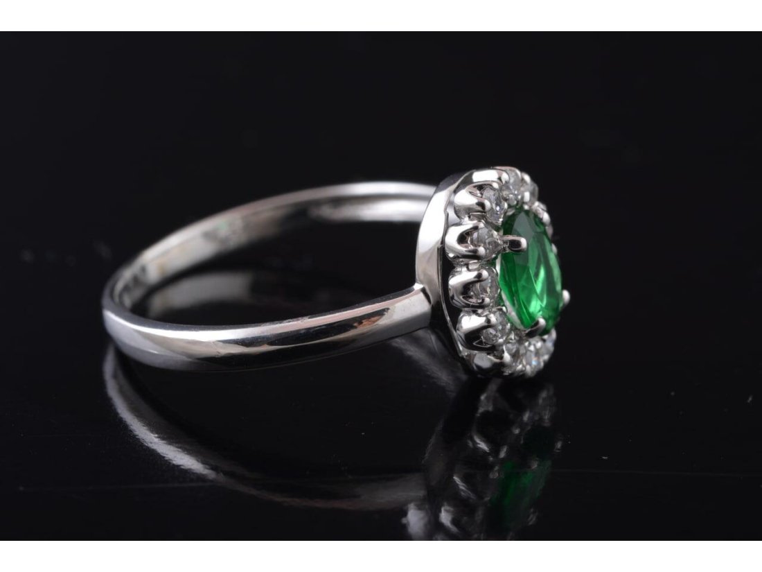 Гарнітур із білого золота - Фото3 Гарнітур із білого золота - Купити