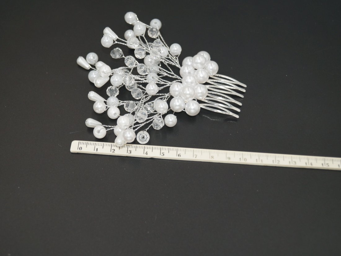 Гребінець для зачіски. - Кристалік