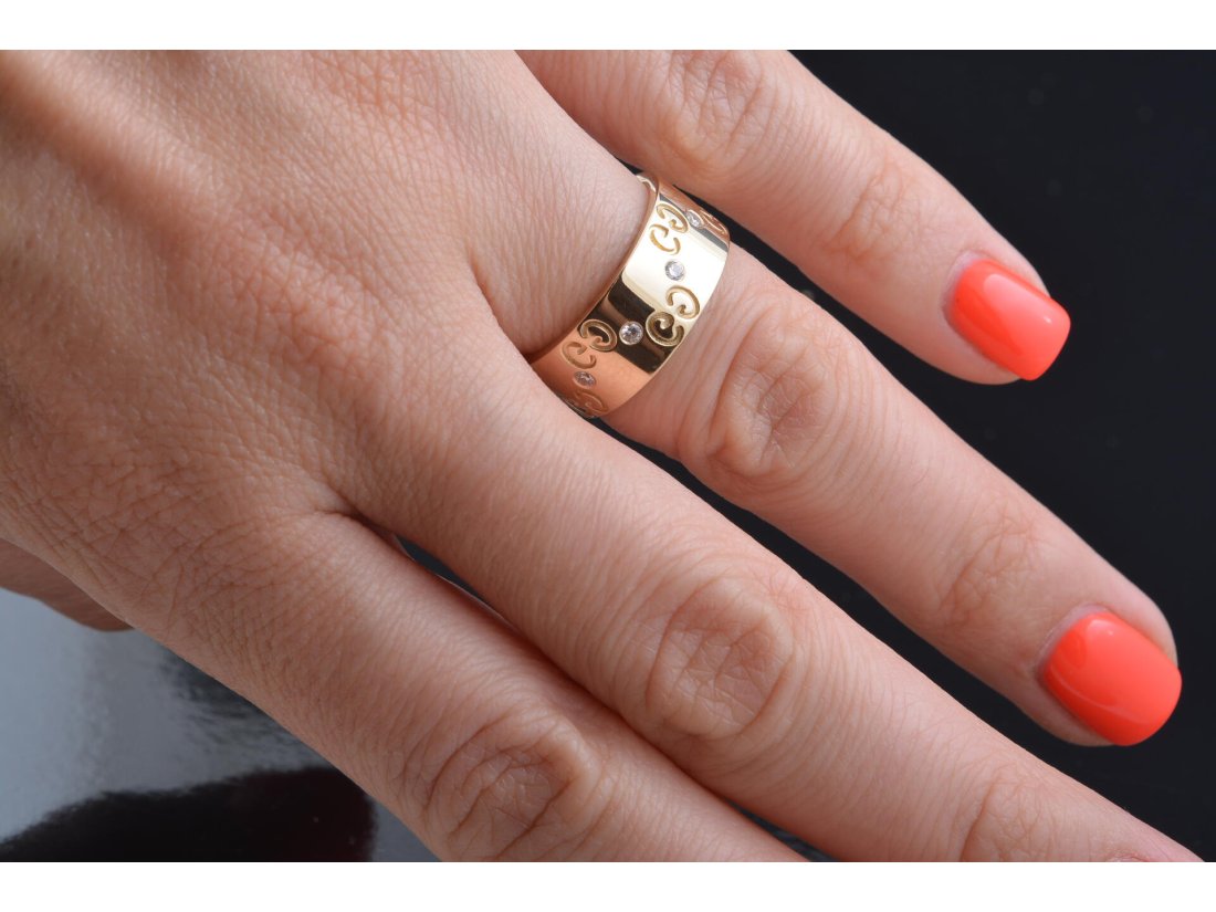Каблучка у стилі Gucci із камінням - Купити
