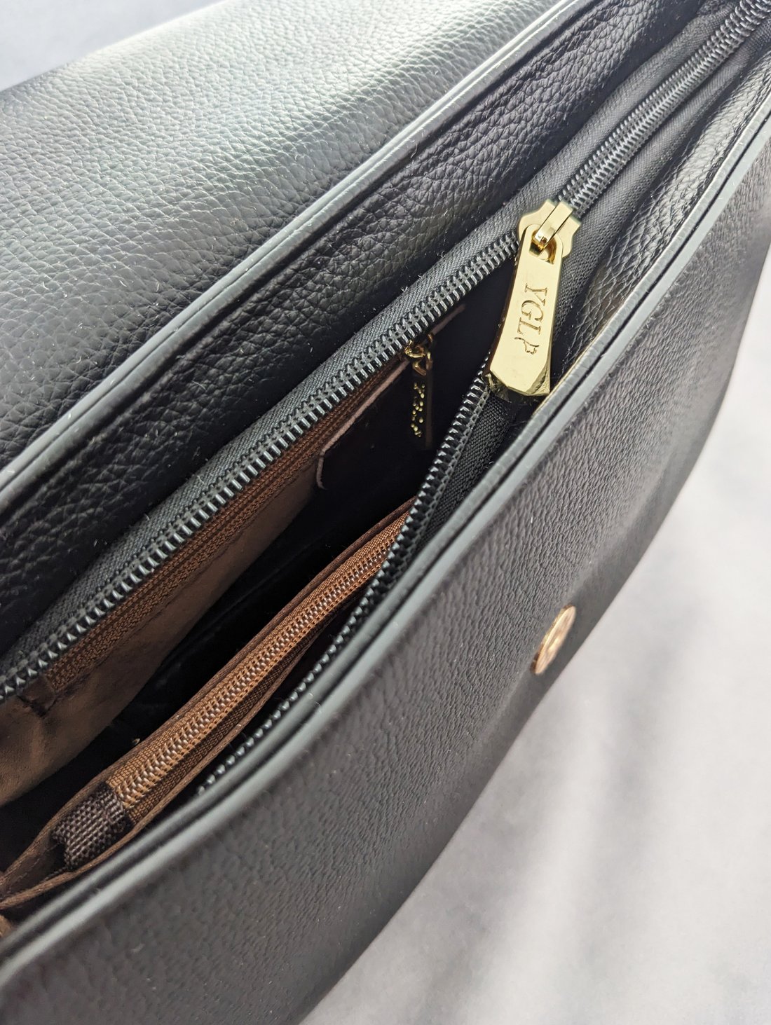 Елегантна жіноча сумка з якісної екошкіри INNOE 350015-2 Чорний - Купити