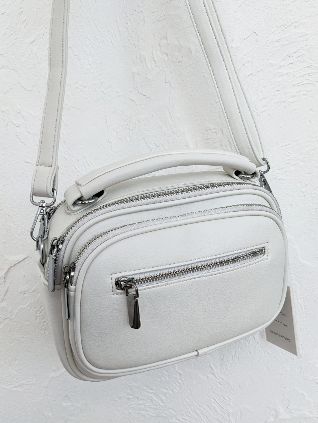 Жіноча компактна сумка з ручкою та кількома відділеннями INNOE 350016-1 Білий