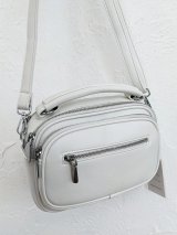 Жіноча компактна сумка з ручкою та кількома відділеннями INNOE 350016-1 Білий