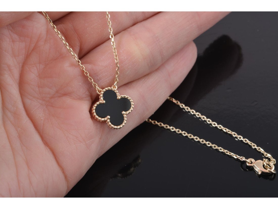 Кольє з оніксом у стилі Van Cleef