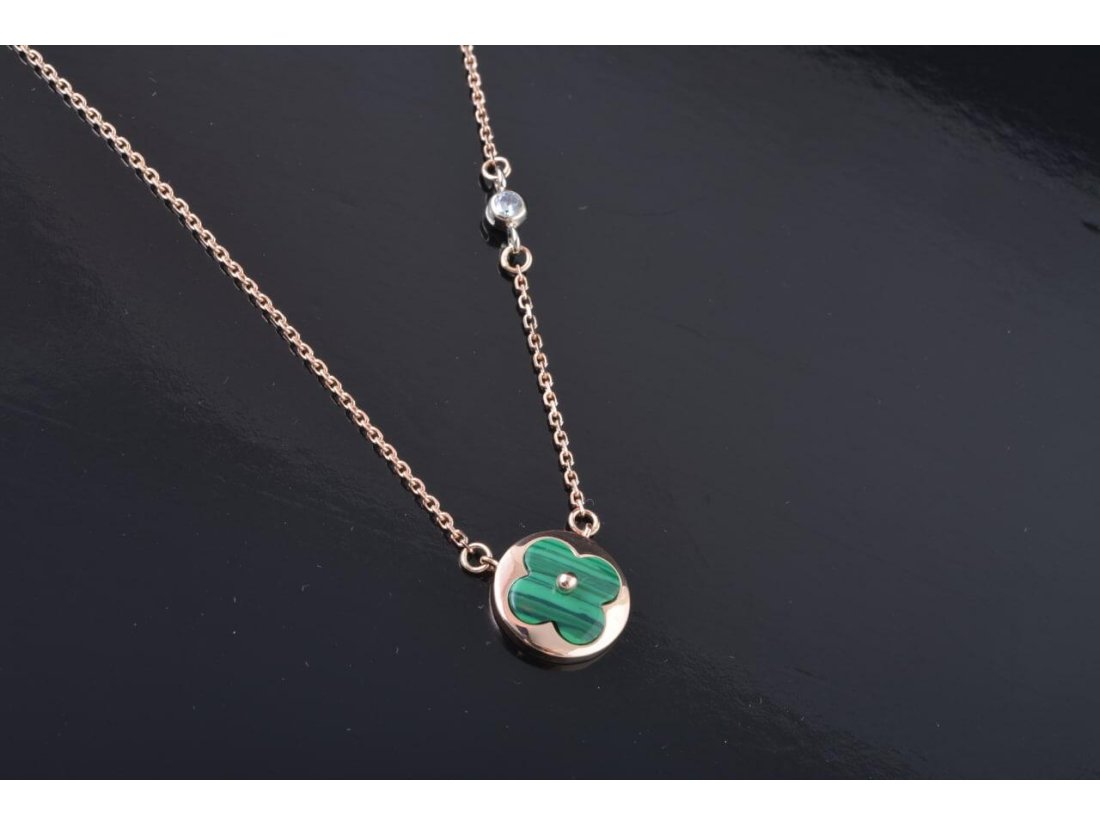 Кольє із малахітом у стилі Louis Vuitton - Фото1 Кольє із малахітом у стилі Louis Vuitton