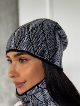 Жіночий комплект шапка і баф із об'ємною в'язкою INNOE 950076-1 Світло-сірий