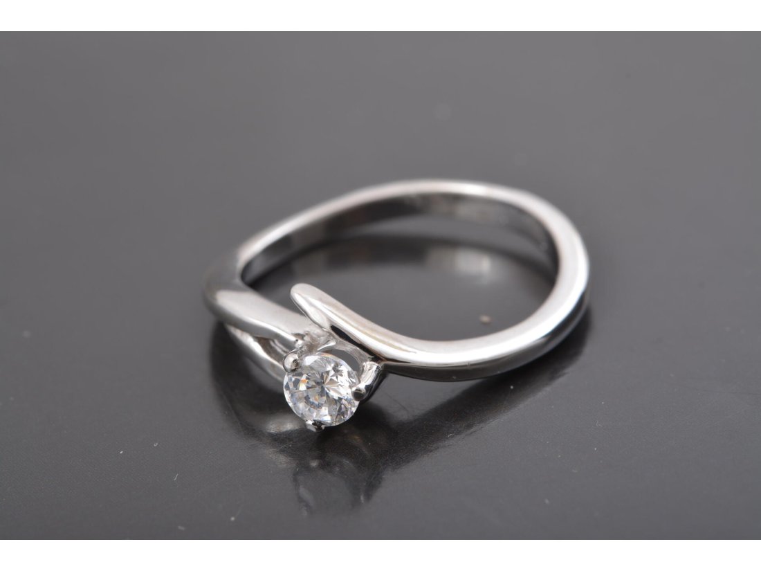 Жіноча каблучка - Купити