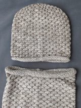 Стильний і практичний жіночий комплект — шапка та бафф INNOE 950065-1 Світло-бежевий