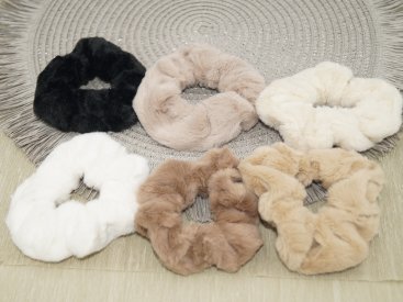 Резинки для волосся. Об'ємні. Штучне хутро. - Купити