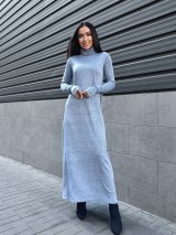 Трендова сукня гольф максі INNOE 270384-11 Сіро-блакитний