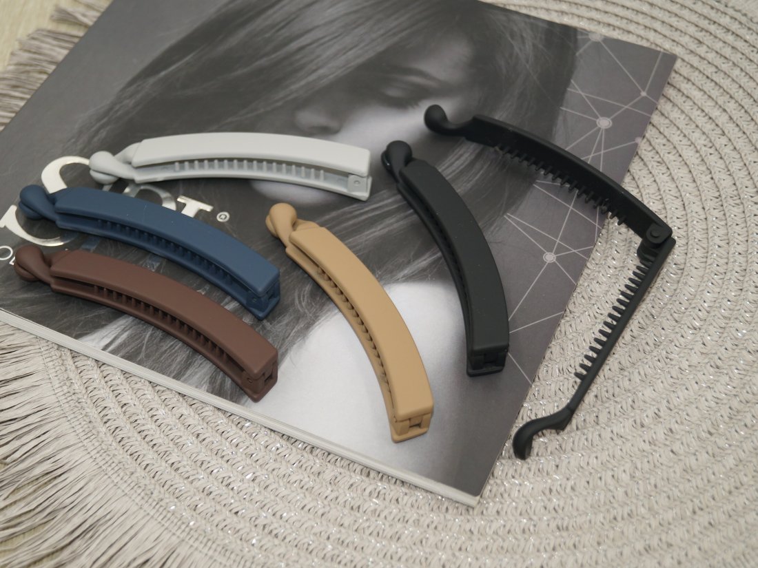 Заколка Банан. 9.5 см. Матова.