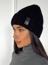 Жіноча шапка-біні фактурної в’язки INNOE 950234-1 Чорний
