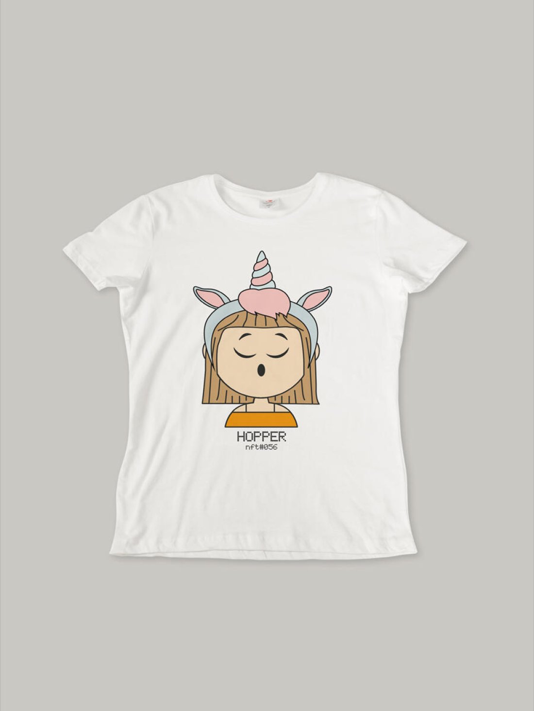Жіноча футболка, біла з принтом аватара Hopper 056 - Купити