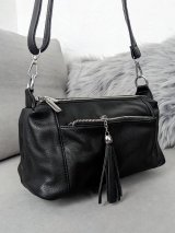 Стильна чорна сумка з м’якої екошкіри з китицею через плече INNOE 350010-4 Чорний - Innoe