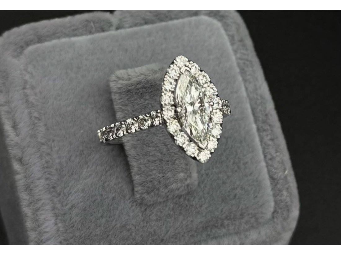 Каблучка у стилі Graff - Фото2 Каблучка у стилі Graff - Багира