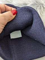 Жіноча шапка класичного фасону INNOE 950118-1 Темно-синій