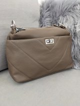 Елегантна жіноча сумка з лаконічним дизайном INNOE 350010-3 Бежевий