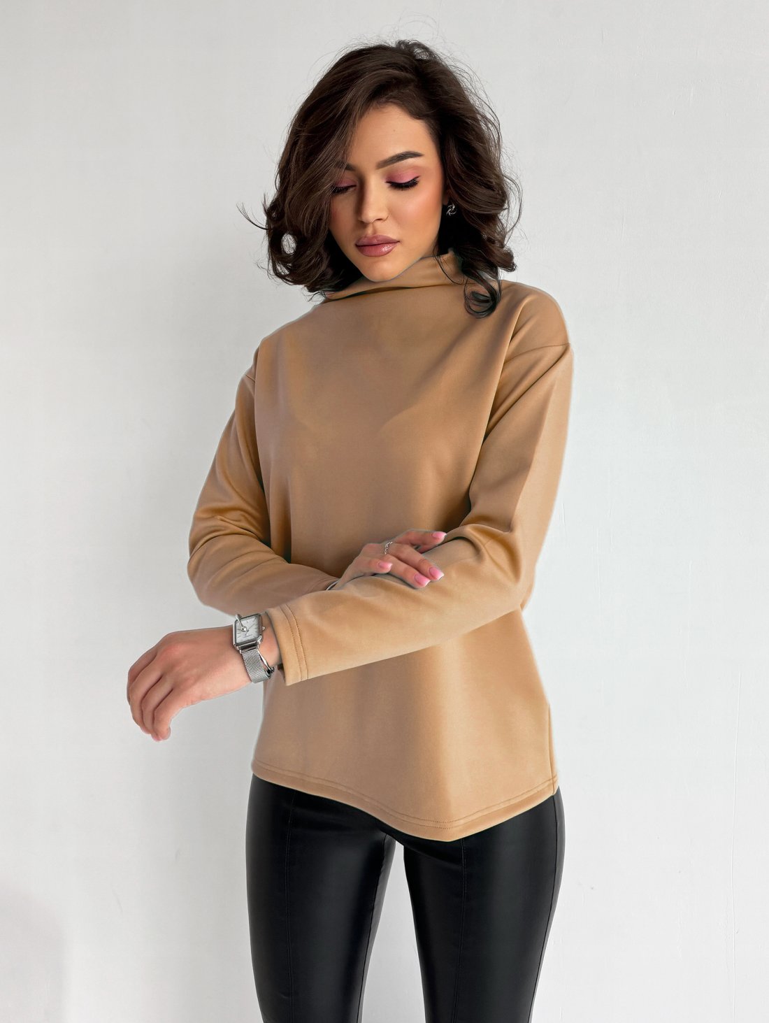 Практичний гольф однотонний жіночий INNOE 230208-23 Бежевий - Innoe