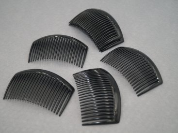 Гребінець для зачіски. - Купити