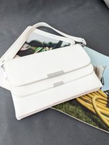 Базова жіноча сумка кросбоді з клапаном INNOE 3548810-1 Білий - Купити