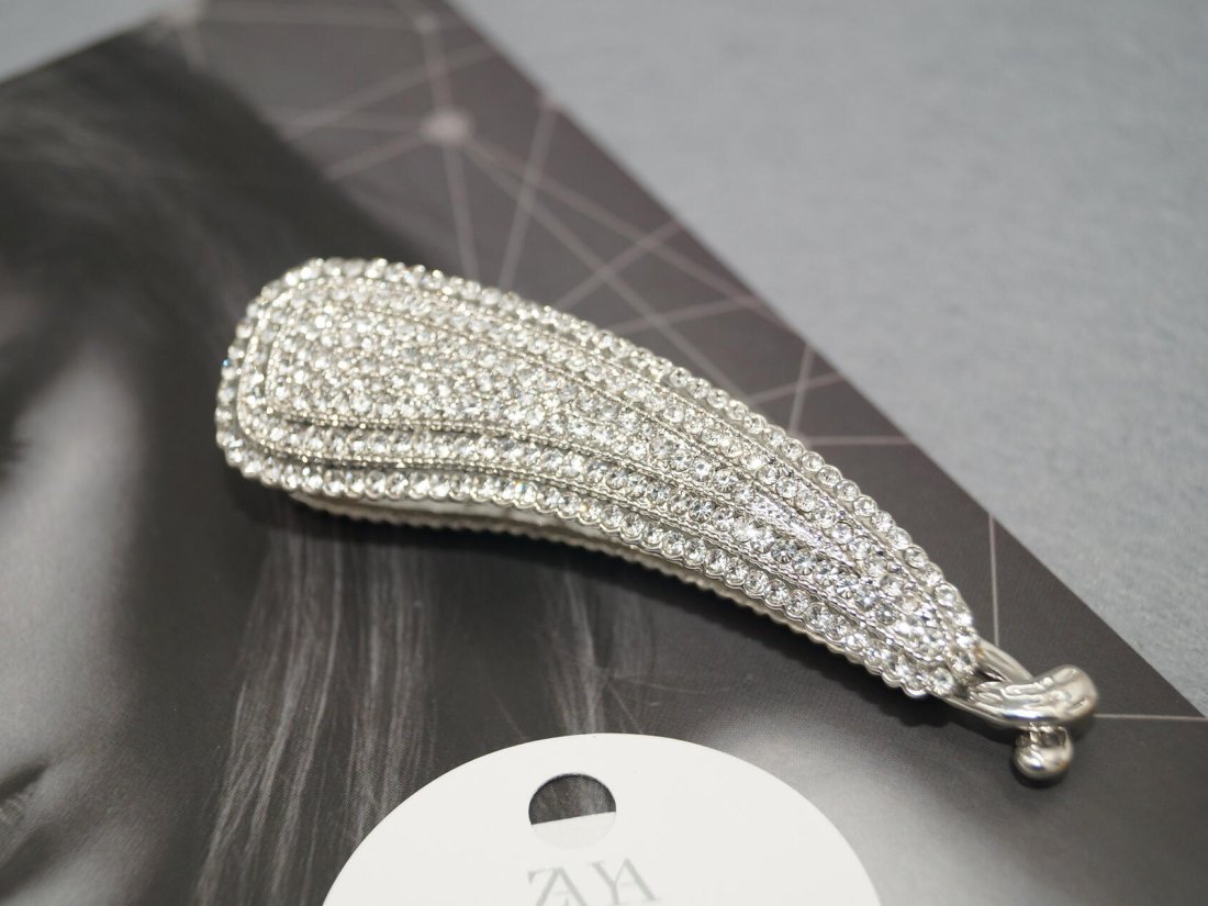 Заколка Банан. 8.5 см.