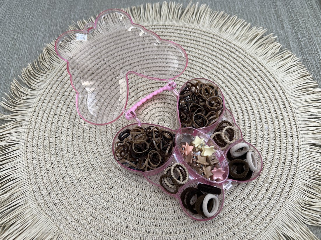 Дитячий набір заколок та резинок у коробочці коричневі. Метелик - Купити