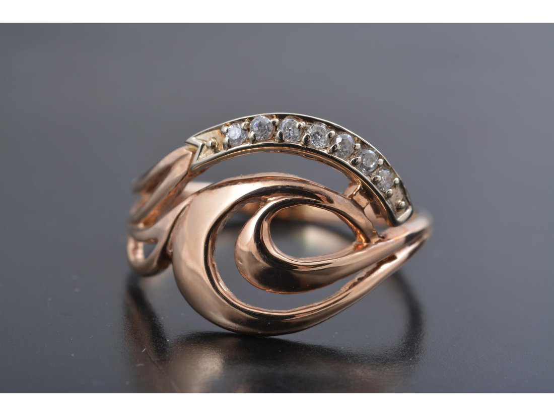 Жіноча каблучка "Хвиля"