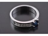 Каблучка з діамантами та сапфіром