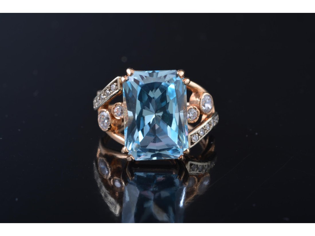 Гарнітур із топазами октагон